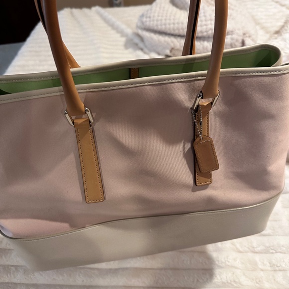 Coach Hampton Canvas &Leather Small Tote New Pink - Picture 3 of 11